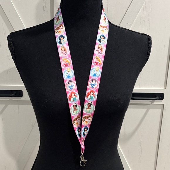 Disney Princess Lanyard key/card holder - Picture 3 of 4